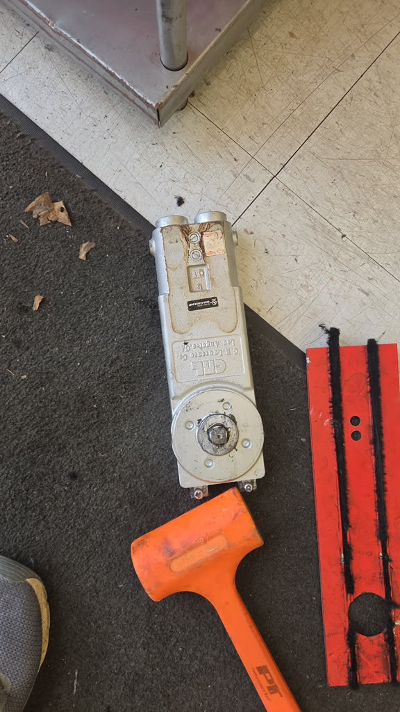 Overhead Concealed Door Closer Replacement